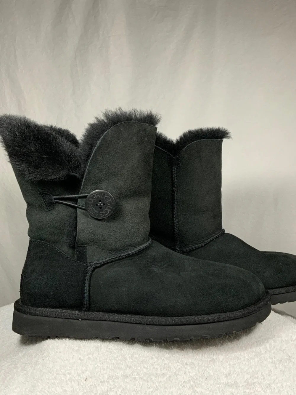 Near New UGG Black Baily Button Boot - Size 8